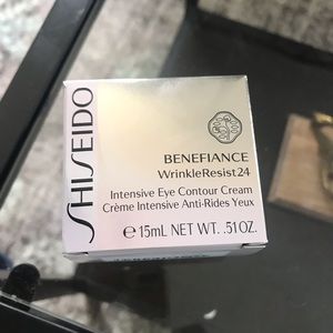 Shiseido Benefiance WrinkleResist 24